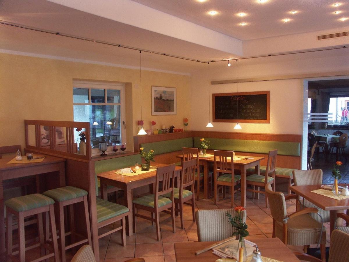 Gaestehaus Alpin - Inkl. Chiemgau-Karte Bergen  Exterior foto